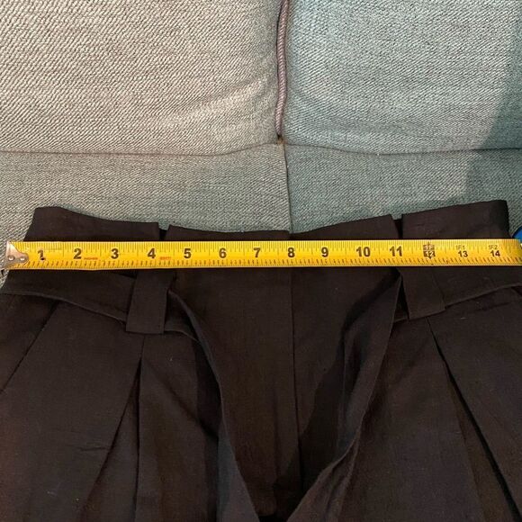 L'Agence Black Alex Cotton-Linen Blend Paperbag Mini Shorts Size 4 - Picture 6 of 6